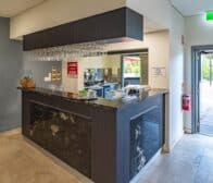 Big Deck Café service
