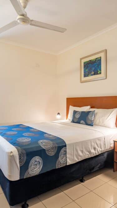 Standard Queen Room