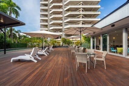 Vitina Sun Deck